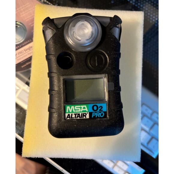 MSA Altair Pro O2 Oxygen Gas Detector –Complete Kit with Box, Manual, CD, Ca Cer - Picture 1 of 2